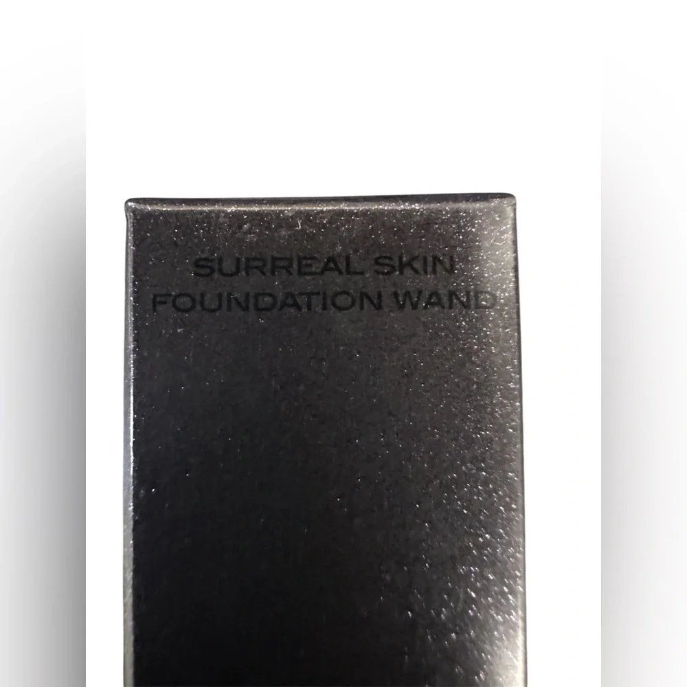 Surratt Surreal Skin Foundation Wand 01 Very Fair NIB Primer Foundation Brush